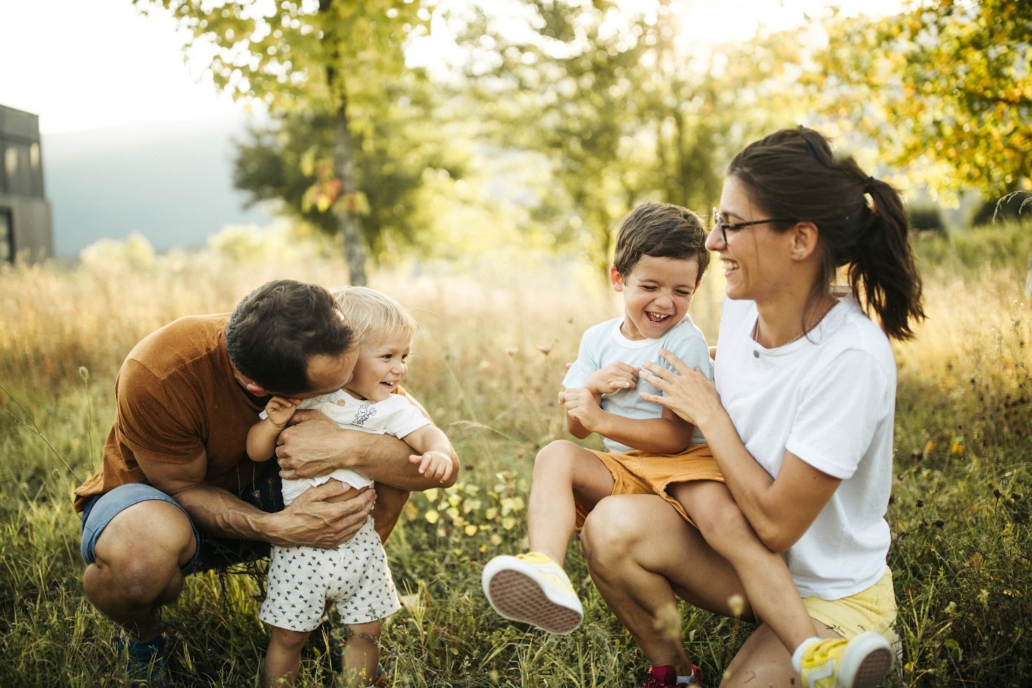 Famille heureuse en vacances